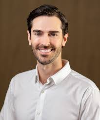 Christopher Schrock's Instagram, Twitter & Facebook