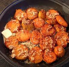 Fried Candied Sweet Potatoes With Caramelized Brown Sugar And Butter Canning Sweet Potatoes Candied Sweet Potatoes Candied Sweet Potato Recipes