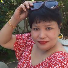 Laarni Flores's Instagram, Twitter & Facebook