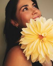 NICOLE DANIELLE MARKRAM 🦋