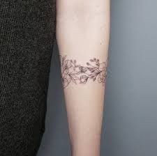Floral Bracelet By Frauke Katze Tattoos Girly Tattoos Arm Band Tattoo