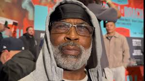 Teofimo DEMOLISHES Devin”