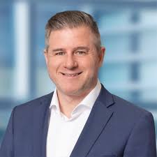 Last week I was honoured to be presented withan award by AIRAH for  providing Professional Development to the Western Australian division