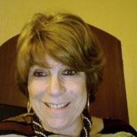 Lisa Gronau's Instagram, Twitter & Facebook