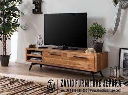 Tv adalah alat elektronik yang pasti ada di setiap rumah. Meja Tv Trembesi Kayu Solid Kualitas Ekspor Harga Murah