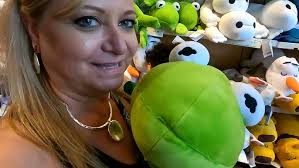 DISNEY CUDDLEEZ HAUL