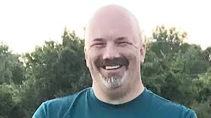 Shane Barlow's Instagram, Twitter & Facebook