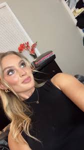 So I am new to Delray Beach. Currently at Reco Intensive.. Am looking for a  part time job. I am a really hard worker and am great with people. I do  however