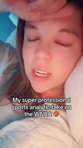 Caitlin Nardella Keeks