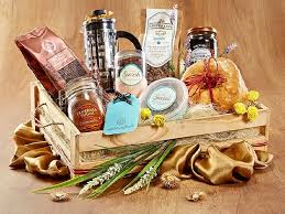 Gourmet food also makes a great gift for a gracious host or a housewarming gift for a special treat from one food lover to another. Diwali 2019 Make Foodies Happy With These 7 Food Gift Hampers This Festival Season