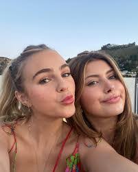 Lily Reilly's Instagram, Twitter & Facebook