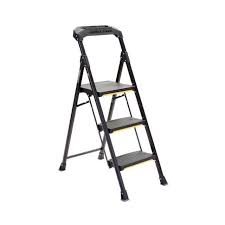 It's 11lbs so i don't know why reviews are complaining about weight. The 9 Best Step Stools Of 2021