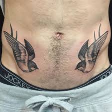 41 Tatuajes En La Cadera Pelvis Y Cintura Para Mujeres Y Hombres