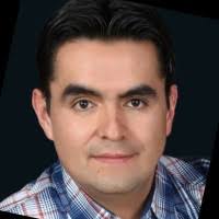 50+ perfiles de «Ed Puerto»