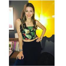 Geç kalmadan dün gece için teşekkür edeyim; Dizer A Wife Of Kivanc Tatlitug 1 Basak Dizer Born 13 April 1970 Stylist Style Consultant Basak Dizer Fransez A Ex Wife Of Oren Fashion Fashionista Style