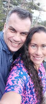 Rhonda Everett's Instagram, Twitter & Facebook