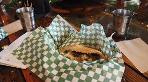 Auf empfehlung von der touristeninformation sind wir auf den anbieter local montreal food tours aufmerksam geworden. Local Montreal Food Tours The Restless Worker