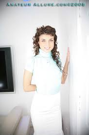 Evelyn Sucks And Fucks And Swallows - Amateur Allure | Picture 01