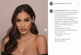 Con lei, single da tutta italia cercheranno il vero amore su un'isola alle canarie. Giulia De Lellis Condurra Love Island Il Reality Per Cercare L Anima Gemella Ecco Come Fare Per Partecipare
