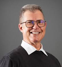 Team • adrian küchen