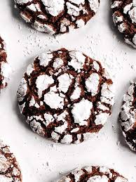 Combine cake mix, sandwich cookies, oil, and eggs in a mixing bowl. Cake Mix Crinkle Cookies Recipe Unfussy Kitchen