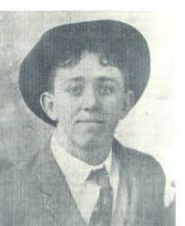 Alfred Roper's Instagram, Twitter & Facebook