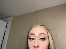 Outfit ideas for cosmetology school graduation