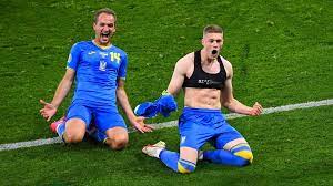 Jubel bei der ukraine über das tor zum 1:0 gegen schweden. Su8qbu67xqkrkm