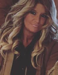 Lisa Depriest's Instagram, Twitter & Facebook