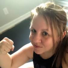 Keri Palmer (@kerpal28)