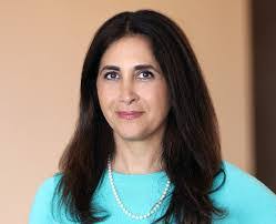 Iris Mok's Instagram, Twitter & Facebook