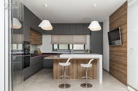 Cumpără mobila la noi disponibil în magazinul online fantastic.md cu livrare gratuită. Proiect Bucatarie Constanta Kuxa Studio Expert In Mobila De Bucatarie 5217 Home Decor Furniture Home
