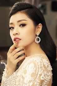 Đàm Vĩnh Hưng song ca đầy cảm xúc với Thu Hằng ca khúc Biển tình