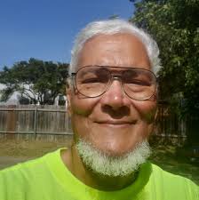 Happy Birthday to my big sister! I love you and enjoy your day.🎂🥳🎈