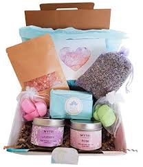 Birthday Gift Sets For Her 7 Piece Handmade Bath Gift Set Natural Products Gift Sets For Her Vegan Gift Set Anniversary Wellness Gift Hamper Bath Bom In 2020 Spa Gifts Set Gift Hampers Spa Gifts