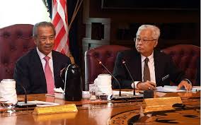 Ketua pembangkang itu berkata, datuk seri dr wee jeck seng mempunyai beza usia 11 tahun dengan calon pakatan harapan (ph), karmaine sardini yang berusia 66 dan itu dilihat sebagai kelebihan kepada bn. Will It Be Bersatu S Payback Time If Ismail Sabri Becomes Pm Free Malaysia Today Fmt
