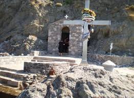 Η αγία μαρκέλλα γεννήθηκε στη βολισσό της χίου περίπου το 1500 μ.χ. Oloi Oi Dromoi Odhgoyn Sthn Agia Markella Politischios Gr