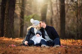 Family Of 3 Photo Idea Winter Family Photos Winter Family Pictures Family Photos