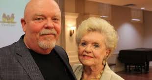 Jody Roark's Instagram, Twitter & Facebook