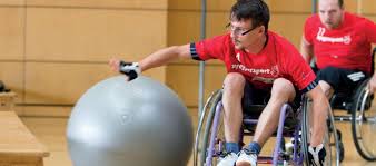 Anders als ein rollstuhl für den alltag ermöglicht es ein sportrollstuhl dauerhaft oder vorübergehend gehandicapten personen, ihrem. Sportarten Drs Org