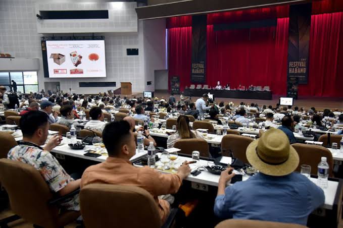 Convocan a Festival del Habano 2026 con homenaje a Cohiba por sus 60 años -  Agenda Económica