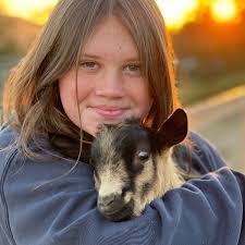 Mia Talley's Instagram, Twitter & Facebook