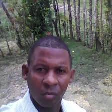 I'm not a regular mom, I'm a cool mom