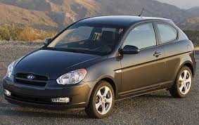Used 2010 Hyundai Accent For Sale On Edmunds Com Hyundai Accent Accent Hatchback Hyundai