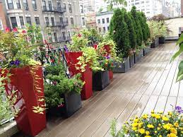 To Help Illustrate The Importance Of An Irrigation System On A Sunny Windy Rooftop Terrace The Firs Terrace Garden Design Garden Landscape Design Roof Garden