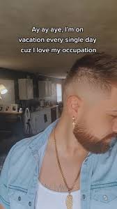 Rate my cut 1-10! My barber is so clean with it @mohammadsafi71💈✂️👏  #randallandyesi #fypシ #haircut #barber #fade #hairstyle #TalkingTree