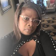 Anita Rountree's Instagram, Twitter & Facebook