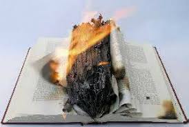 دار الحكمة حرق الكتب وتدمير المكتبات العربية عبر التاريخ حرق الكتب وتدمير المكتبات وراء تخلف الأمة العربية ضياع 8 ملايين كتاب عربي بسبب الجهل والتعصب والغزو الأجنبي ذكر د منصور سرحان
