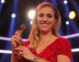 Angelique ) in bremen, west germany geboren. Angelique Kerber Zum Zweiten Mal Sportlerin Des Jahres Tennis Magazin