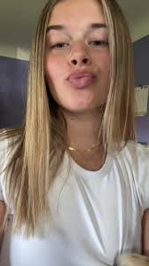 🥳😛💖😘😍🤩🥰